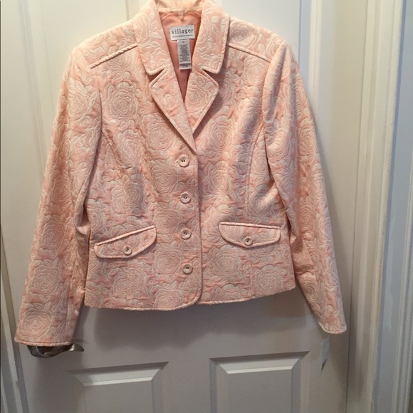 Villager by Liz Claiborne Jackets & Blazers - NWT ladies Blazer by Liz Claiborne.
